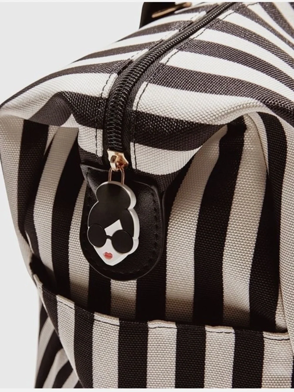 Alice + Olivia By Stacey Bendet  Positano Striped Travel Duffle Weekend Bag NWOT